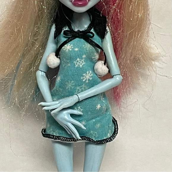 2008 Monster High Dead Tired Abbey Bominable Articulated Doll Mattel - Picture 4 of 4